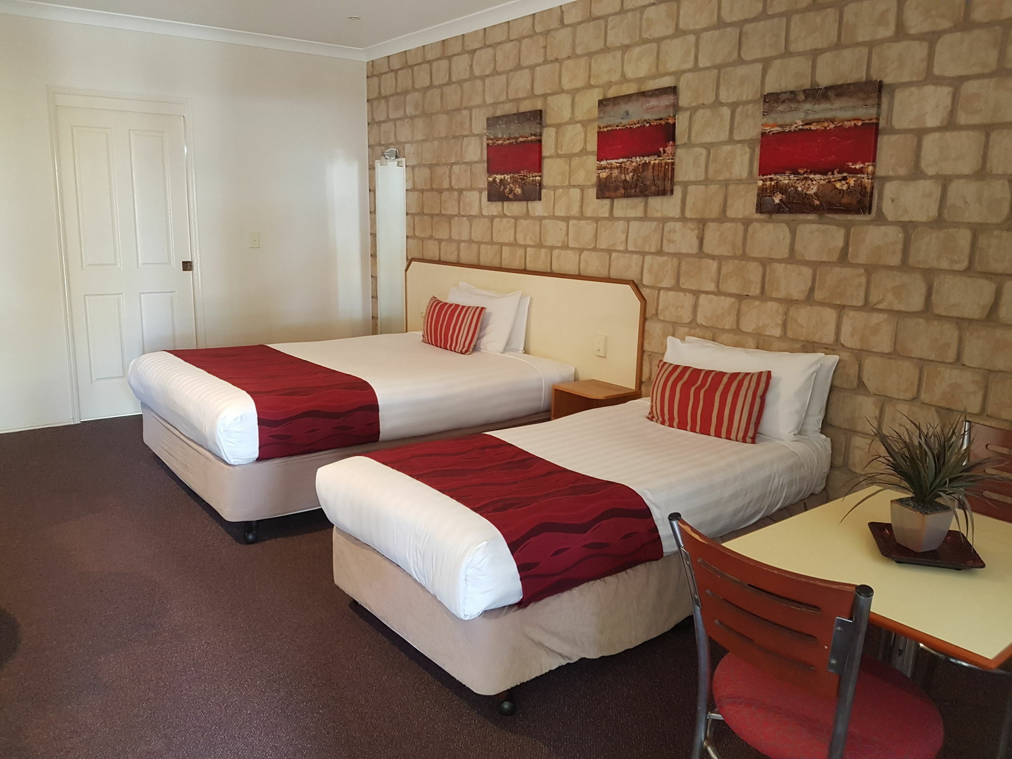 Great Divide Motor Inn Toowoomba Esterno foto